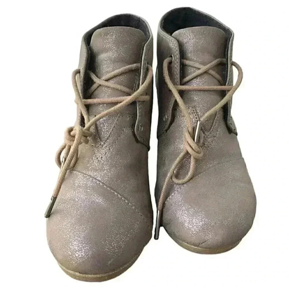 Toms Metallic Gray Ankle Boots - Picture 5 of 7